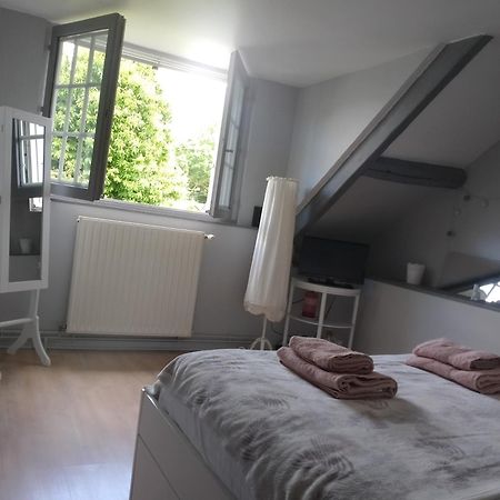 La Petite Maison Sainte-Gemme-Moronval Eksteriør billede